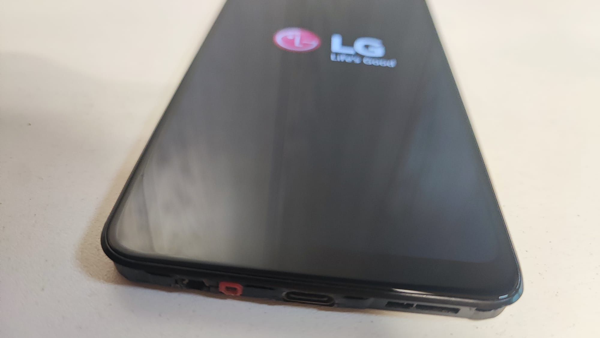 Oryginalny wyświetlacz LG k50s,z korpusem/ramką/stan nowy