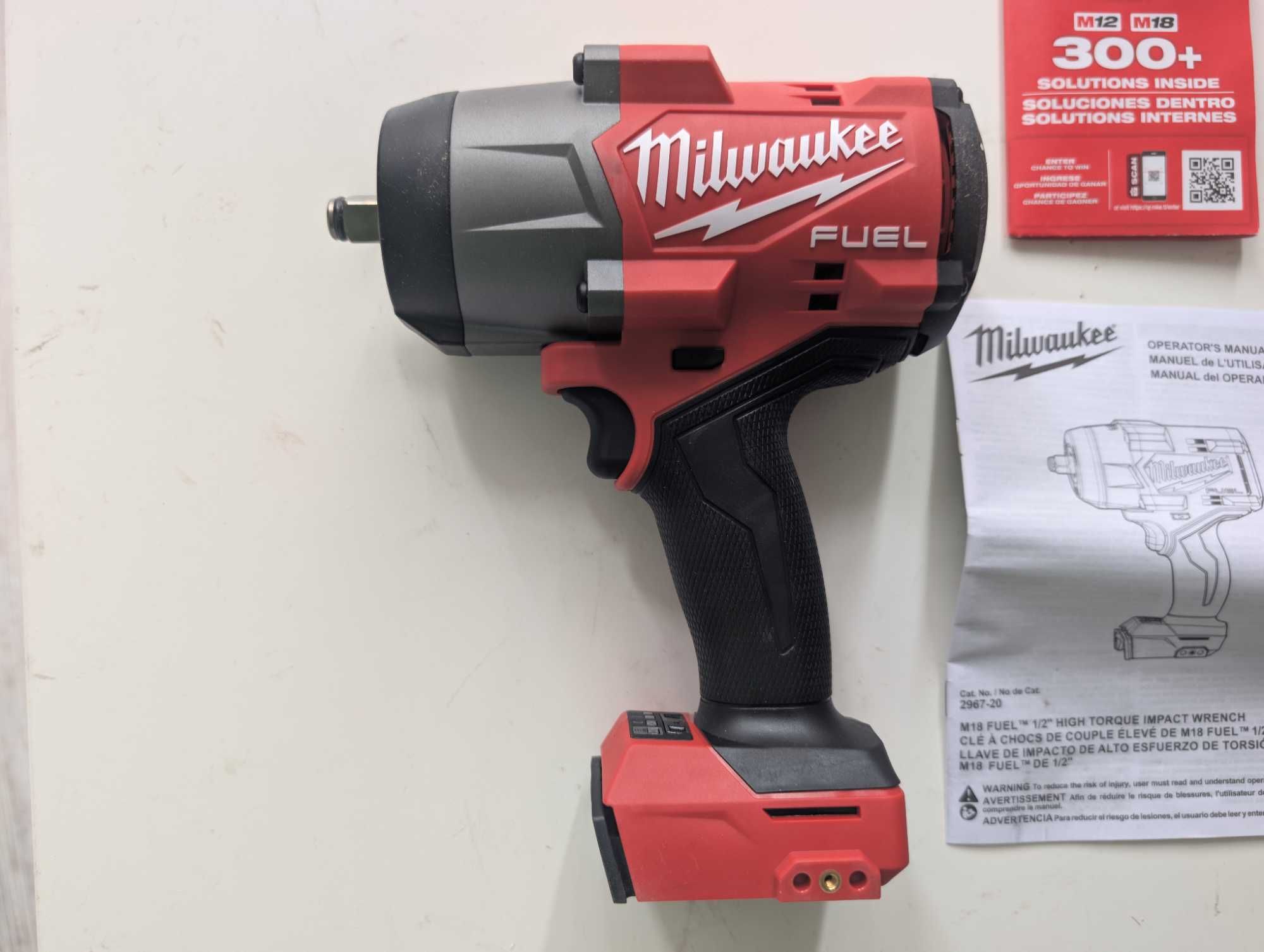 Milwaukee 2967-20 M18 FUEL Акумуляторний ударний гайковерт 1/2″