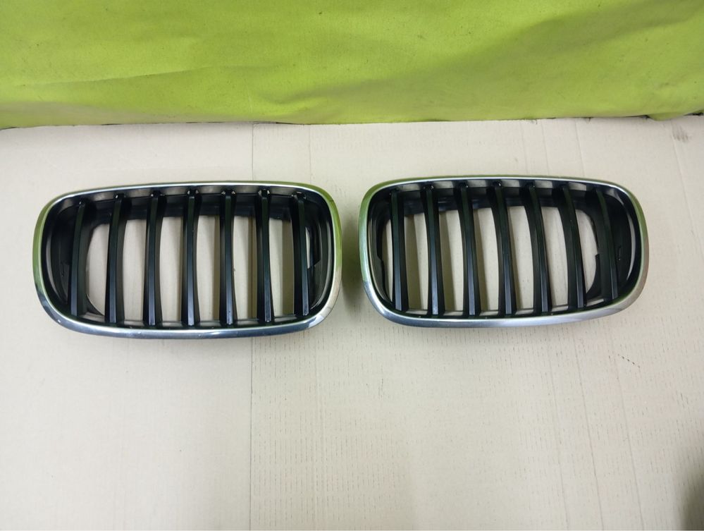 Ноздри капота BMW X5 E70 E71 Решетки  БМВ Х5 Е70 Е71 решітка радіатора