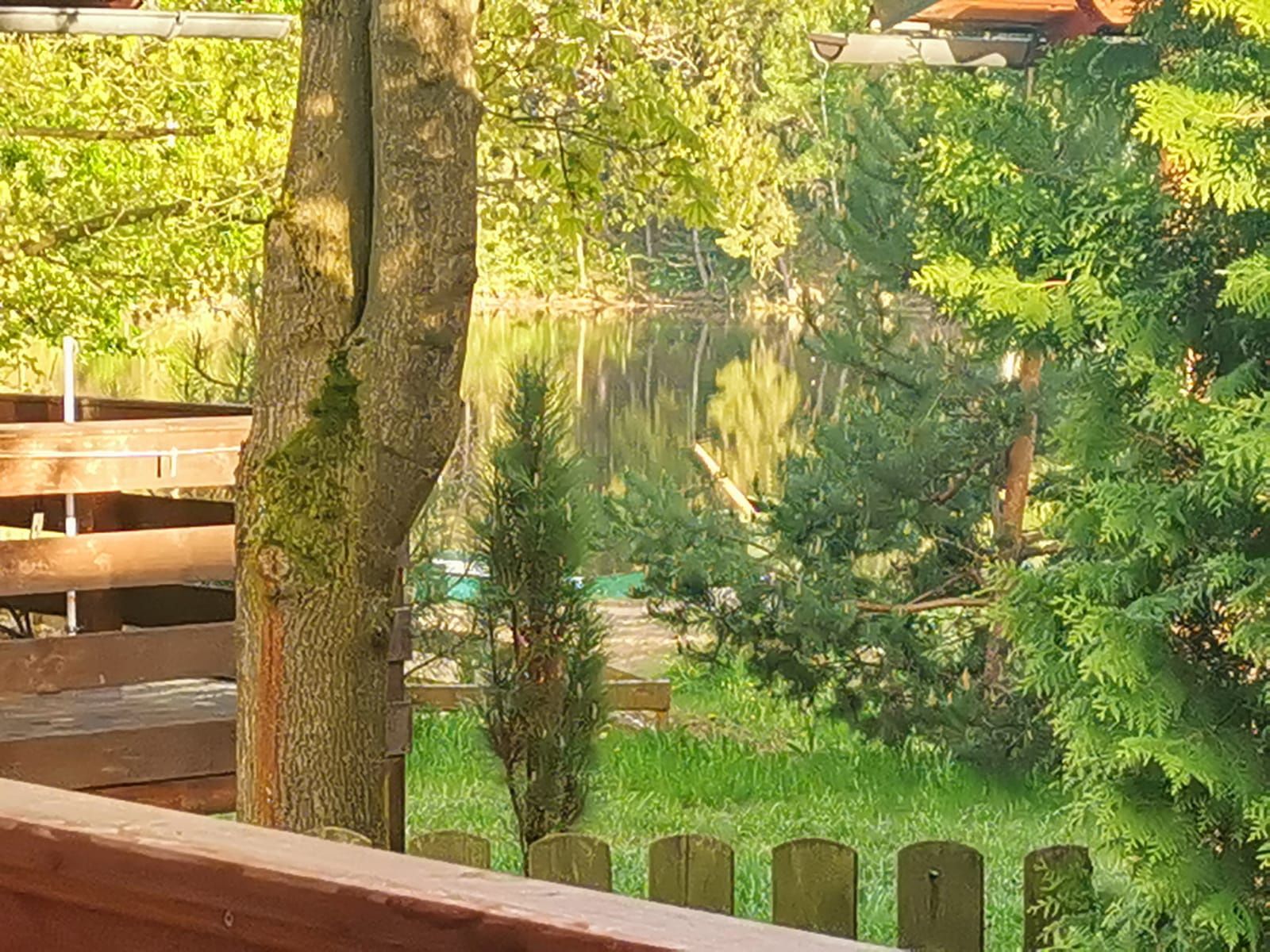 Całoroczny 6 os. domek nad jeziorem Złotnickim.