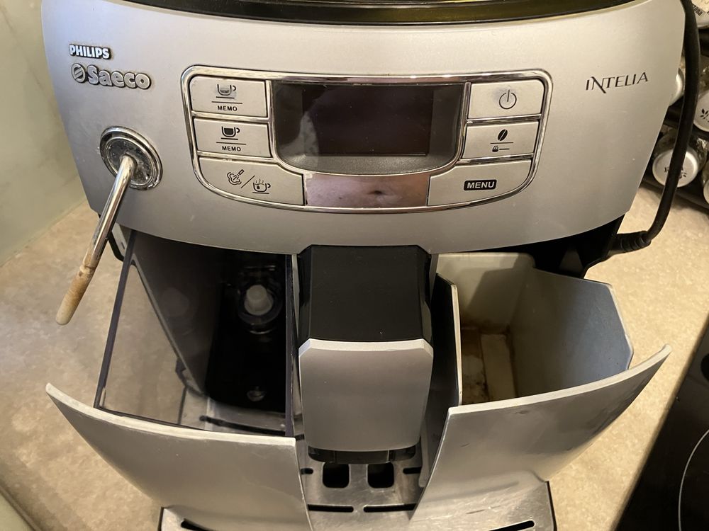 Ekspres automatyczny Philips Saeco Intelia uzywany