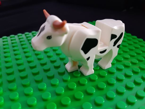 Nowa krowa kompaktybilna z klockami lego i cobi