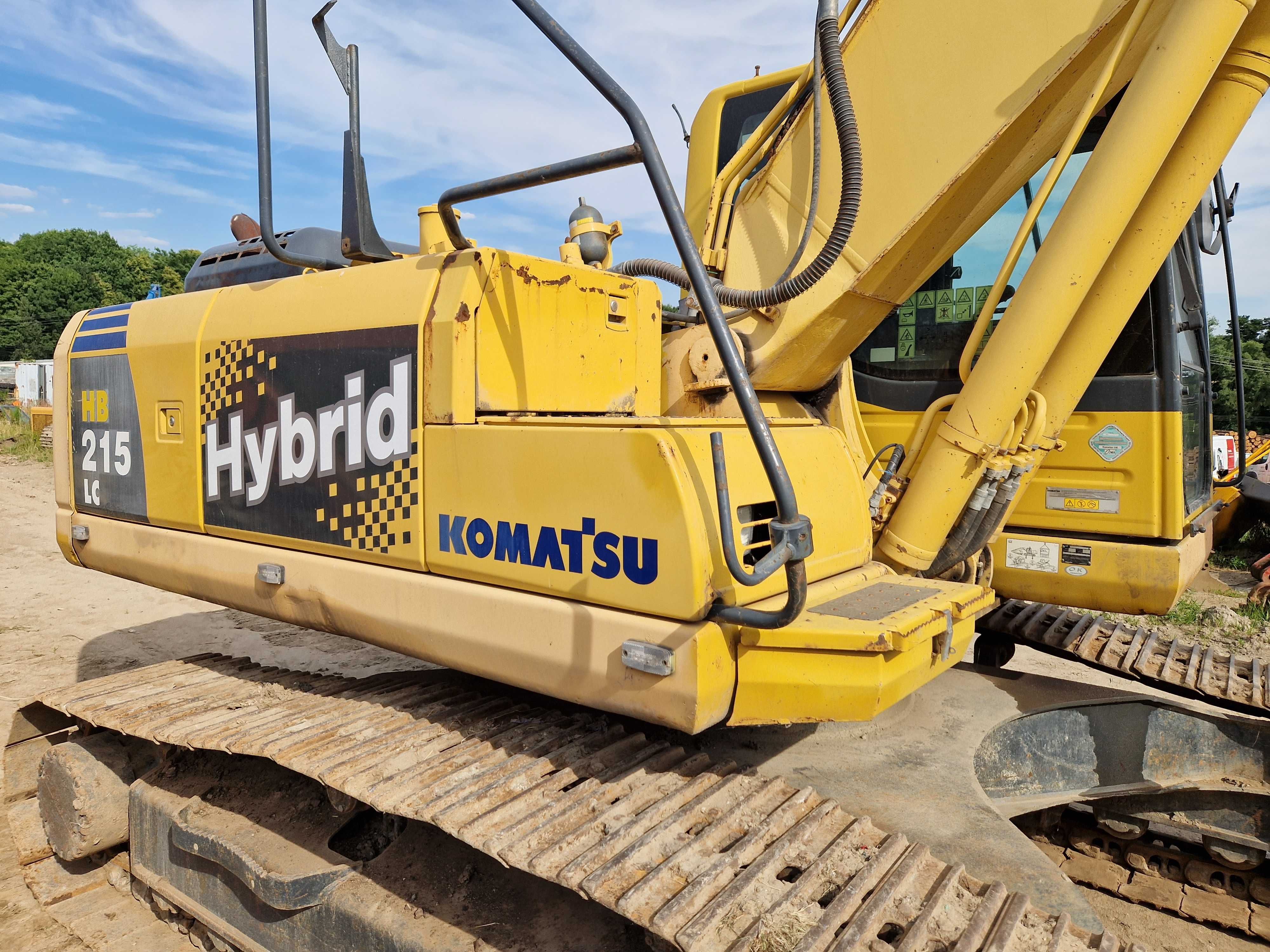 koparka komatsu HB 215 lc Hybrid części zwolnica silnik ramie