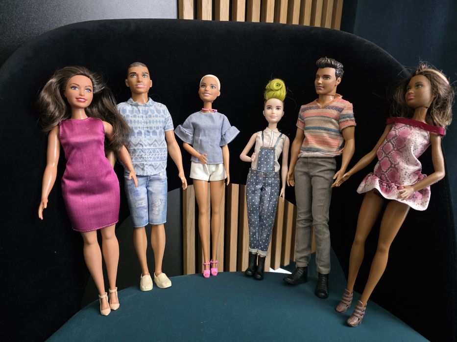 BARBIE ogromny zestaw XXL. DOMEK, garaż, POJAZDY,  ubranka, AKCESORIA,
