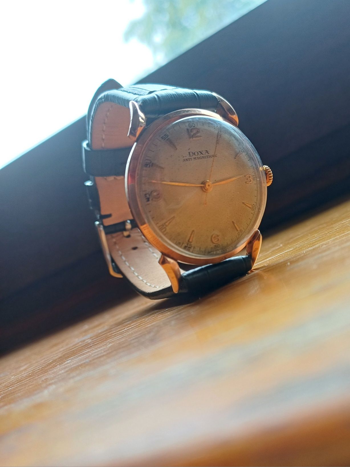 Złoty zegarek 14k Doxa antimagnetique lata 50-te