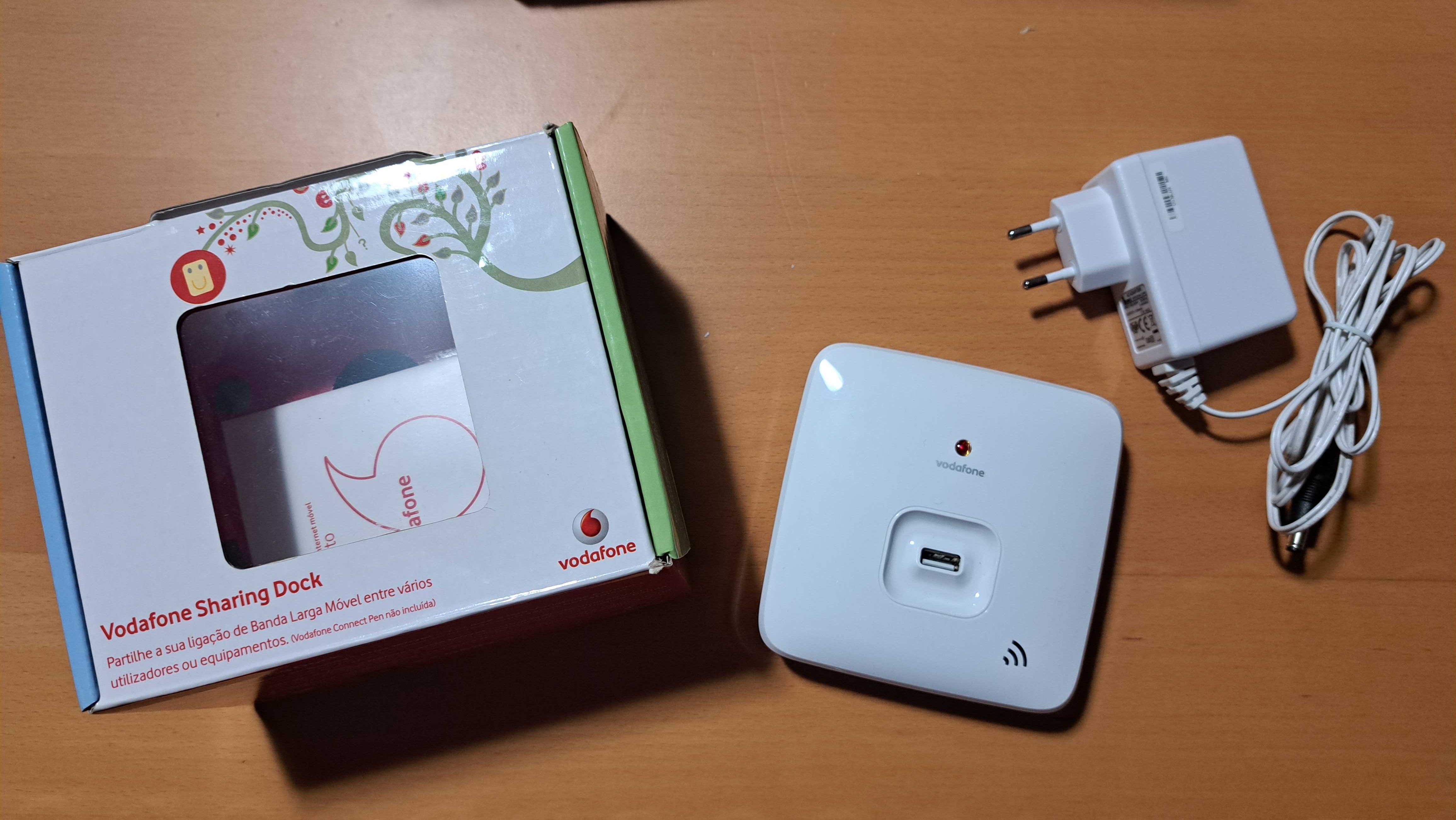 Vodafone Sharing Dock + Connect Pen