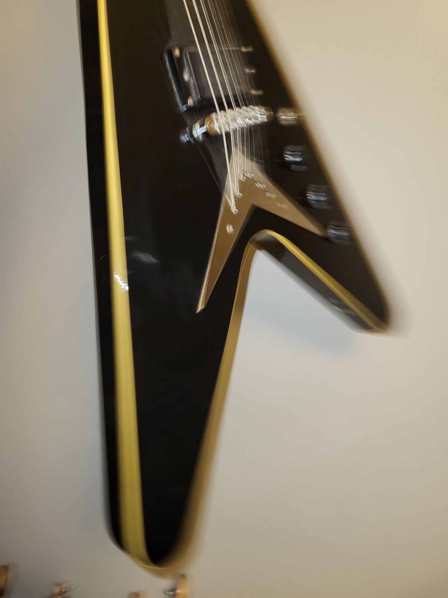 Hamer Vector Flying V gitara elektryczna