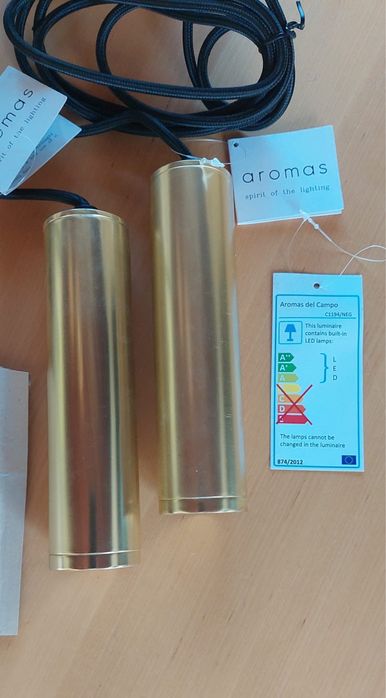 Projectores de tecto.