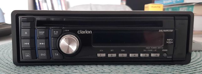Radio samochodowe Clarion DB288RUSB