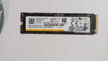 M.2 NVMe samsung mz-vl21t0a