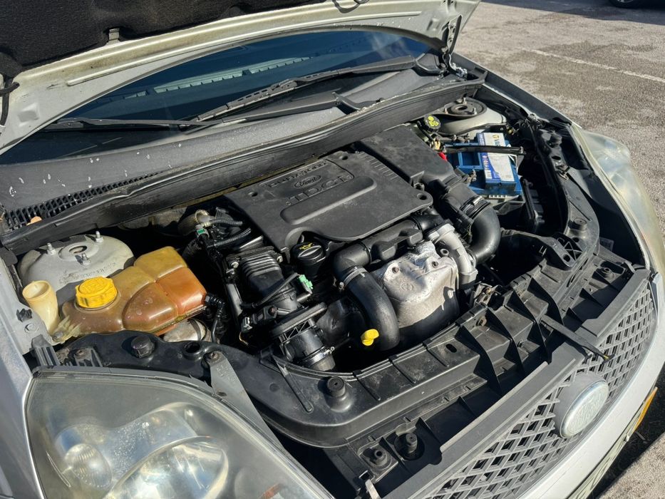 Ford fiesta sport 1.6 90cv