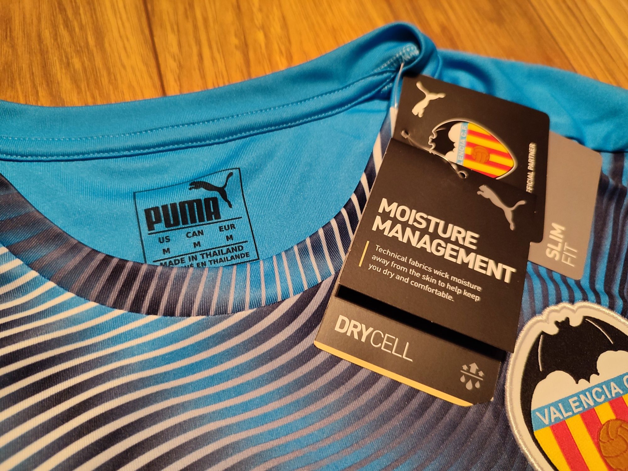 Nowa z metką koszulka piłkarska, Puma, rozmiar M, Valencia C.F.