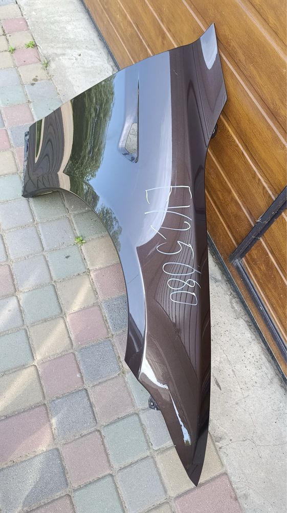 Крило переднє праве tesla model s ev25080