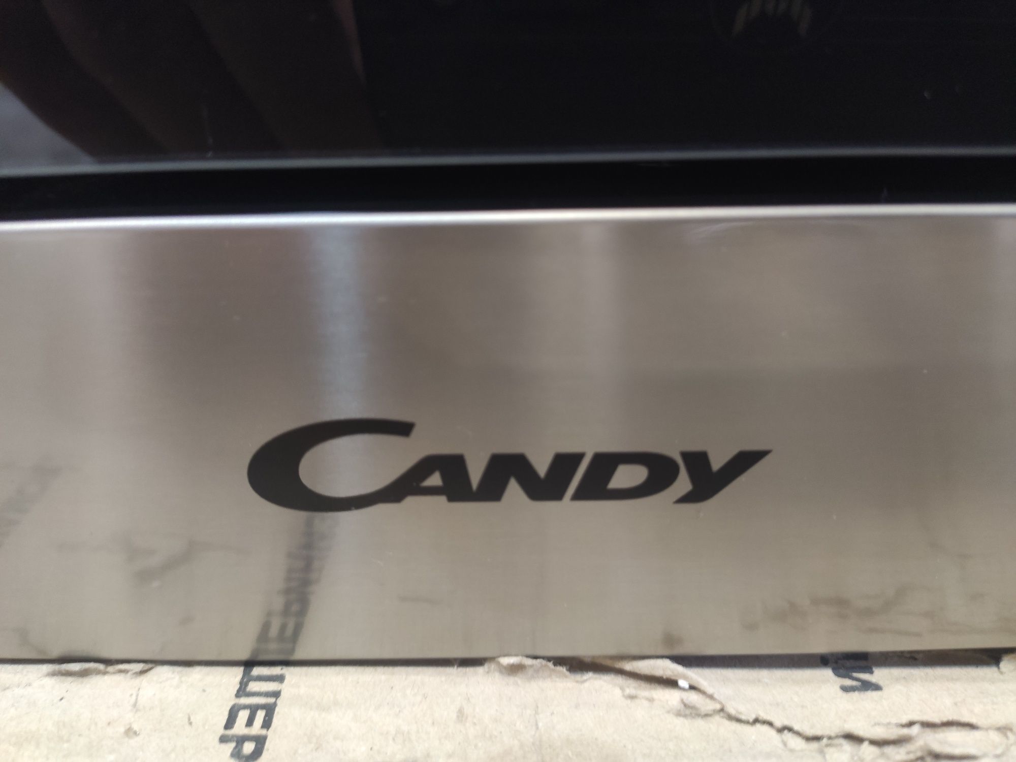 Микроволновая печь под врезку Candy AG820BVM