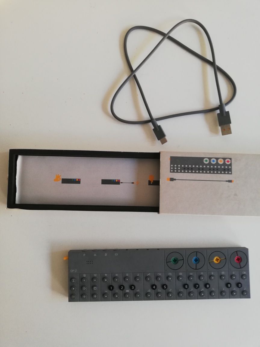 OP-Z multimedia synthesizer