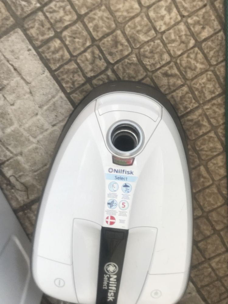 Aspirador silenciozo com reguladir de segcao