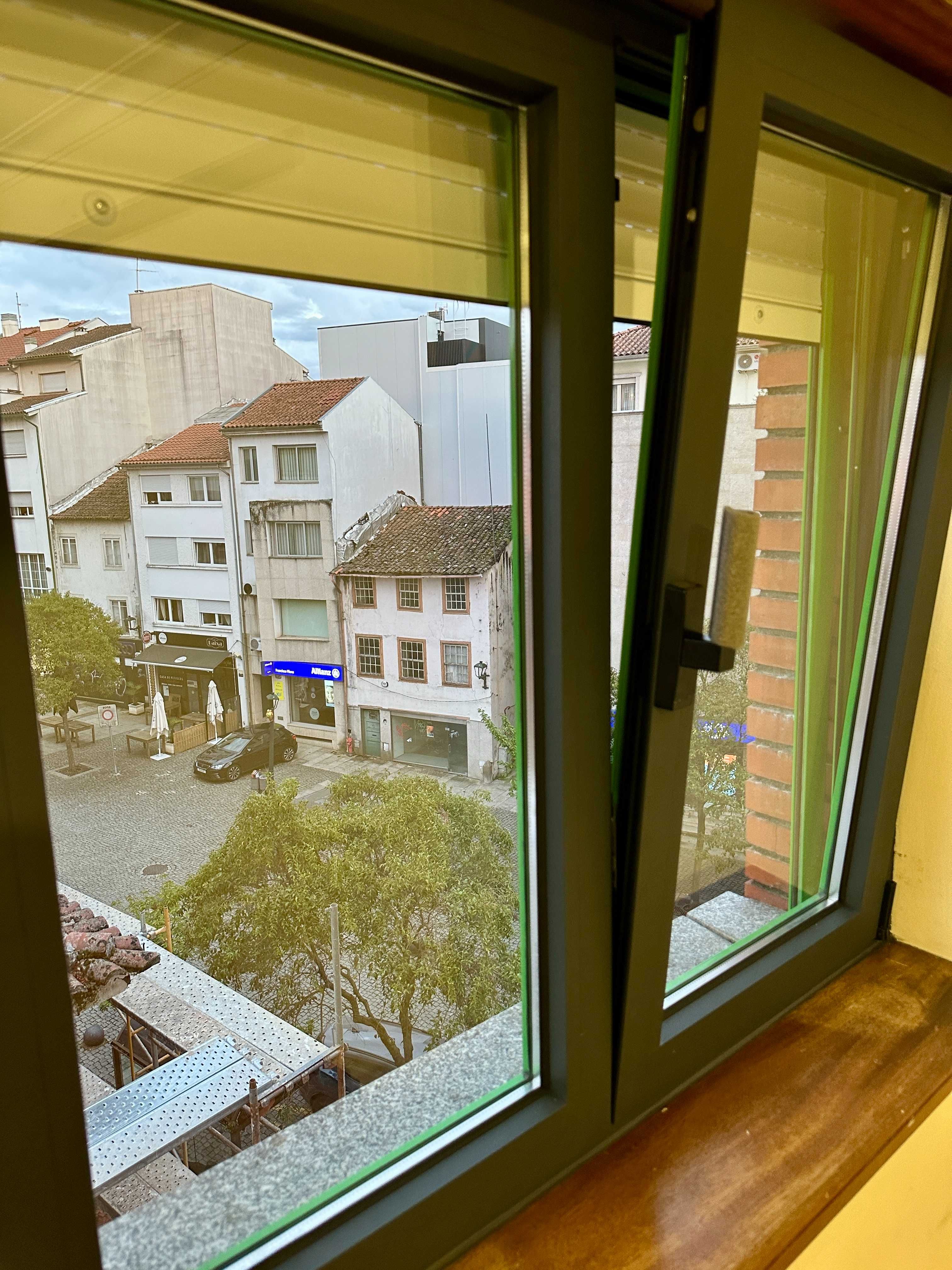 Apartamento T2 à venda na Rua Alexandre Herculano