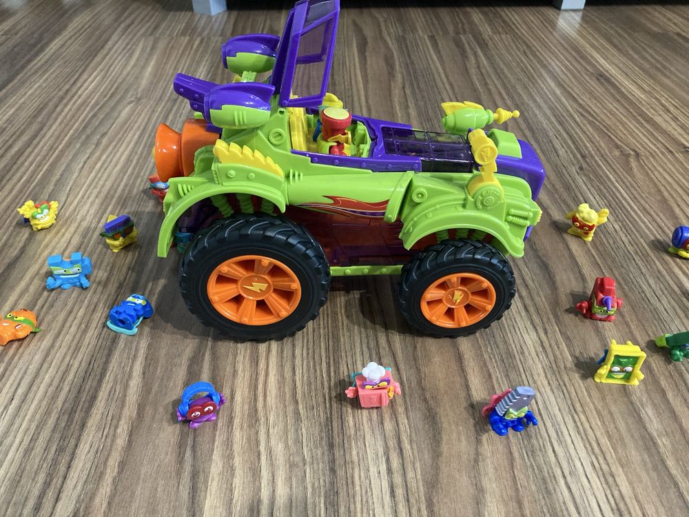 Monster Roller Super Zings plus figurki
