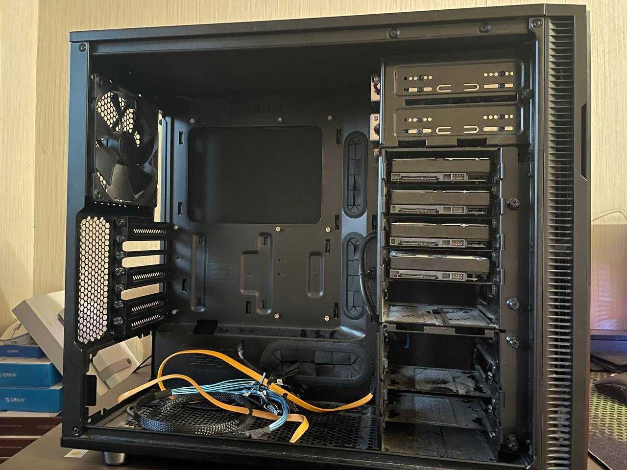 Fractal Design Define R5 Black (з відсіками для HDD та гарячої заміни)