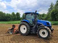 New holland t6 140  case, massey ferguson