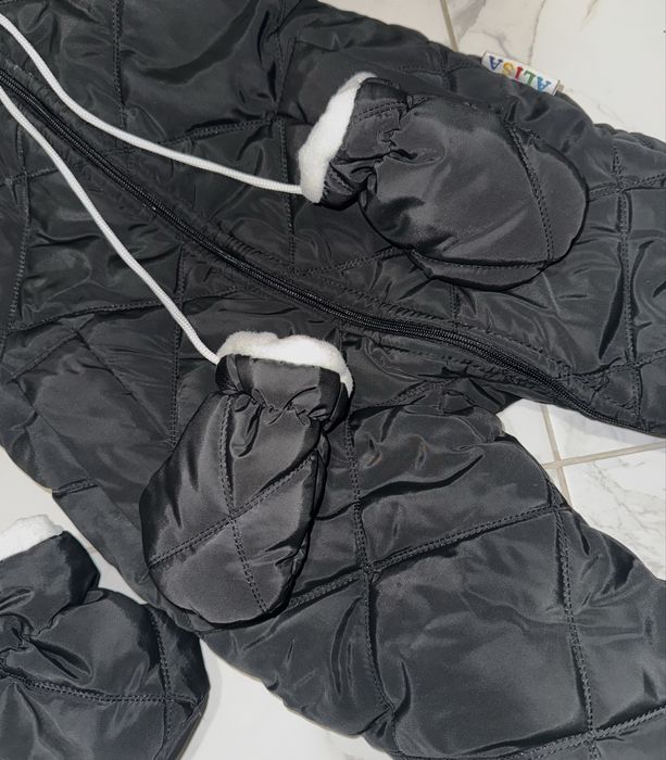 Зимовий комбінезон