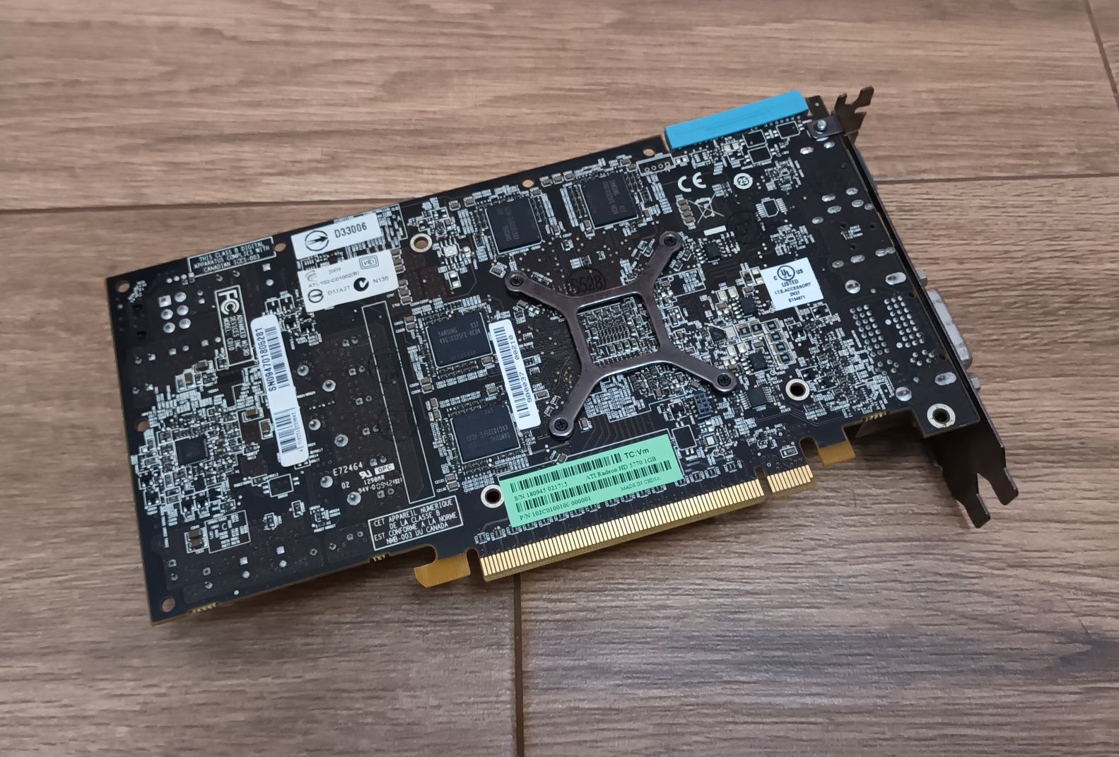Placa gráfica Gigabyte ATI Radeon HD5770 1Gb DDR5