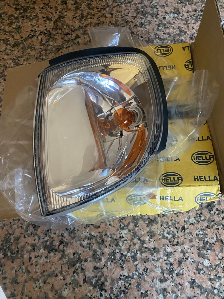 Peças Nissan Terrano/ Ford Maverick ( pisca, farol , farolins , jante)