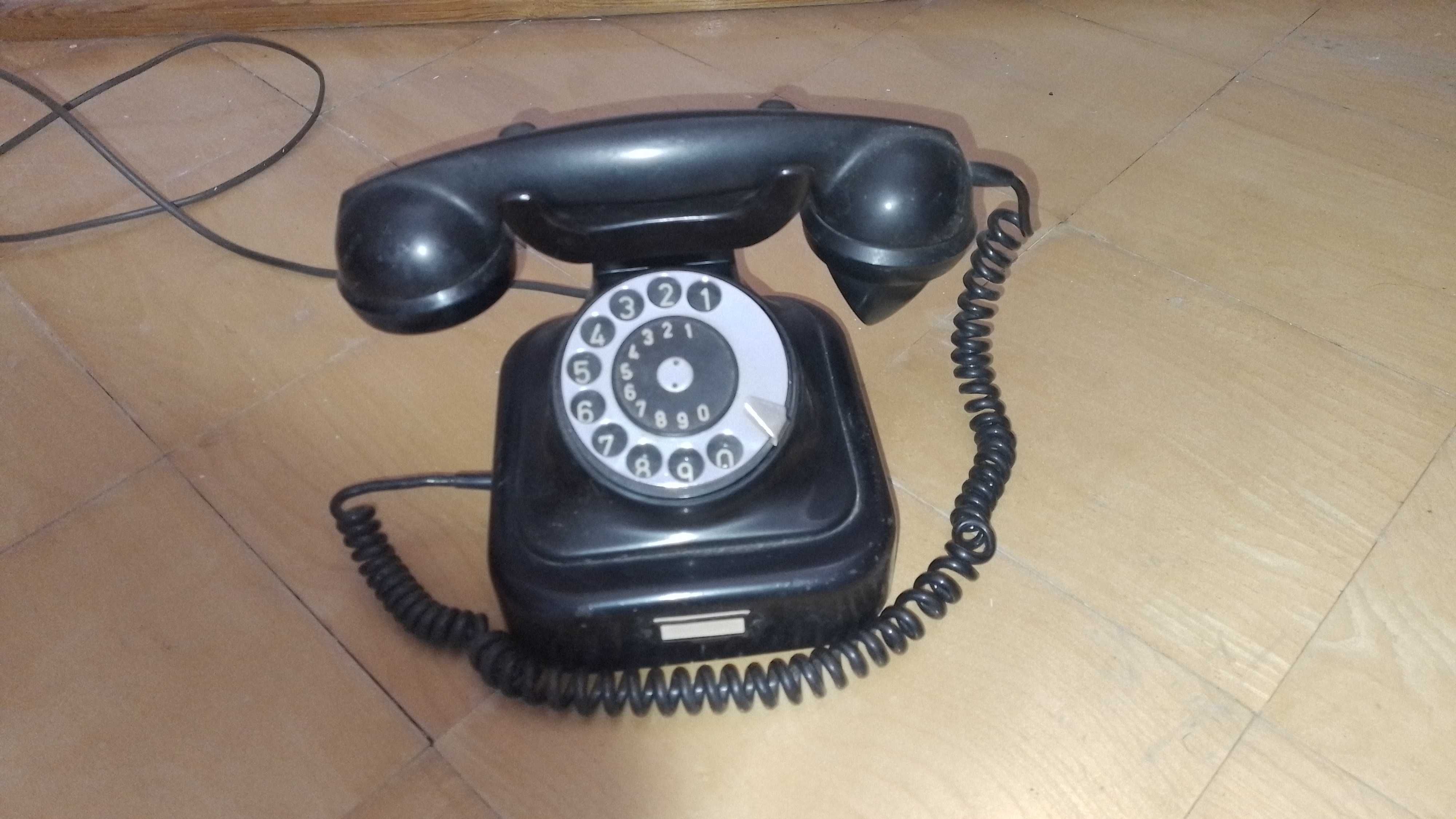 Telefony zabytkowe