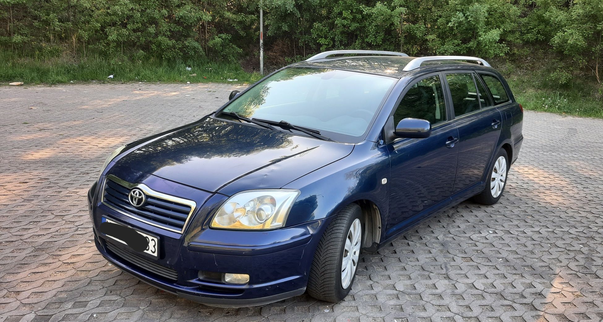 Toyota Avensis t25 kombi 1.8 benzyna