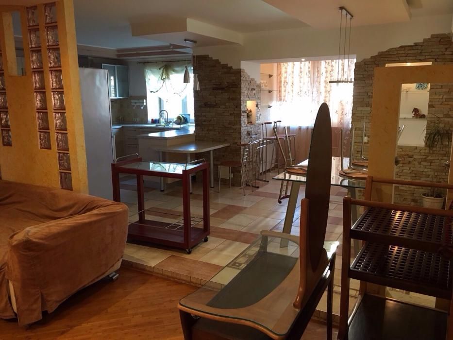 Хостел Койко-место Общежитие возле метро Харьковская и метро Позняки-3-555.biz.ua