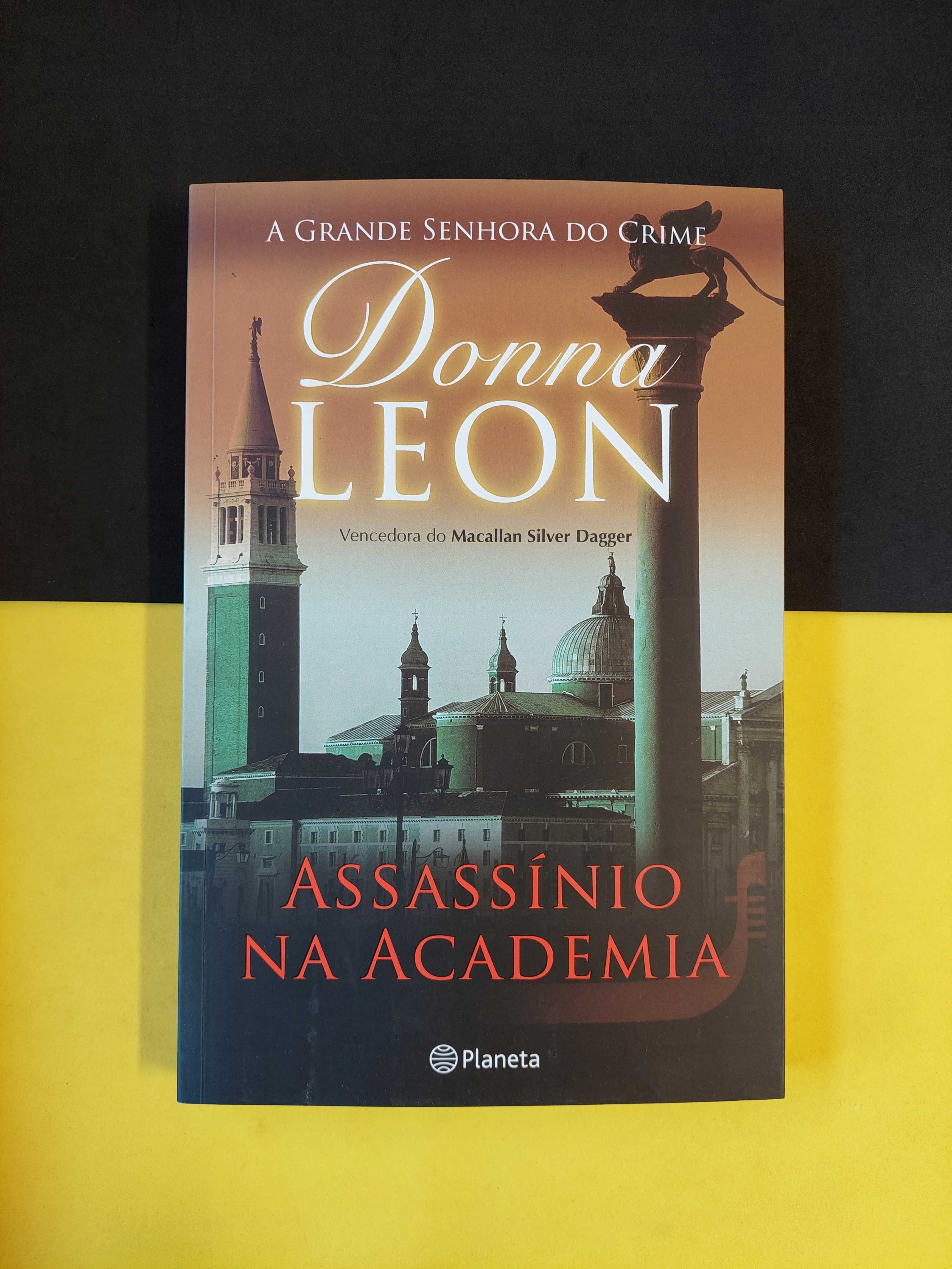 Donna Leon - Assassínio na Academia