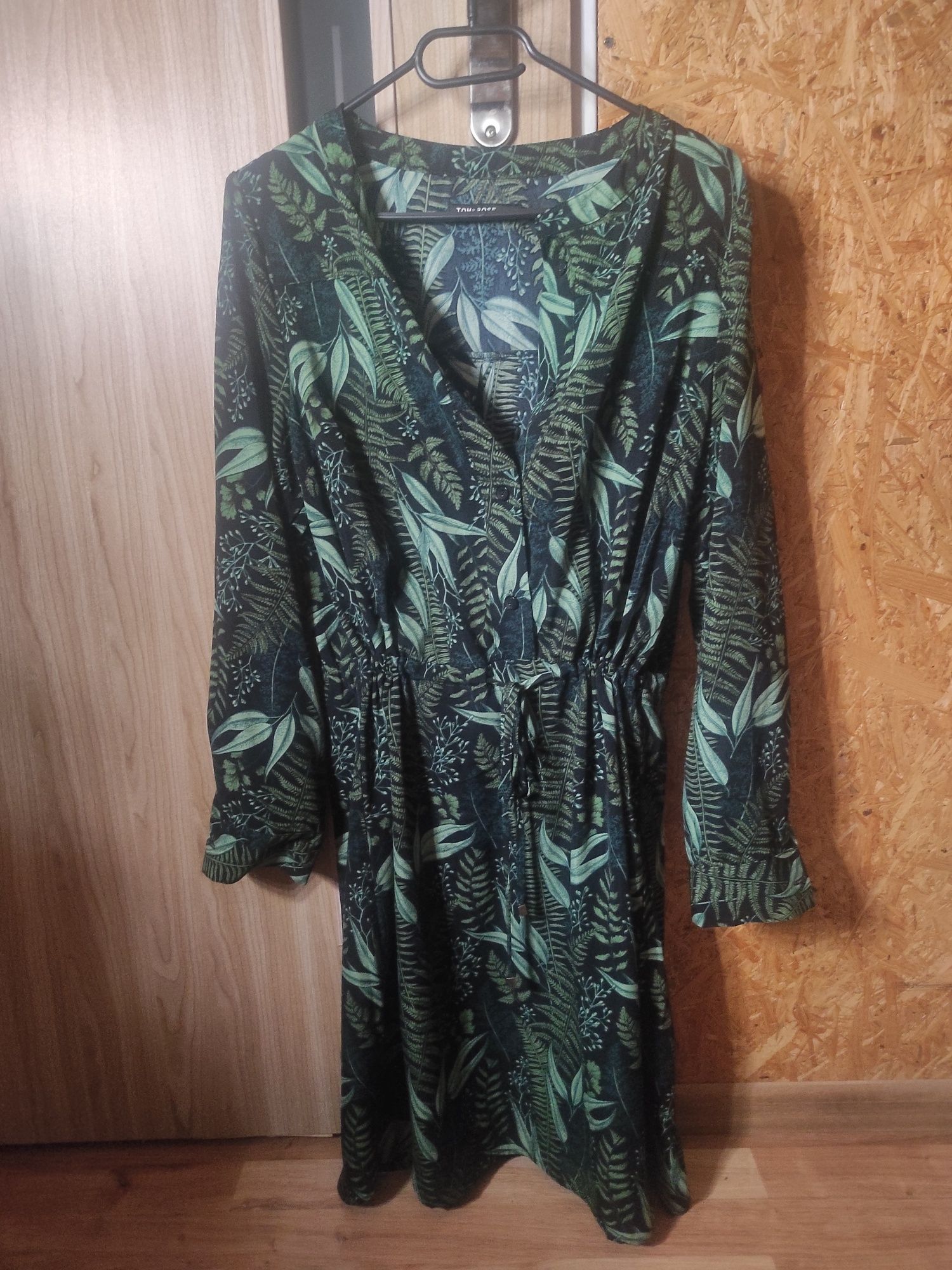 Zielona sukienka w liście Boho sukienka L czarno zielona z paskiem