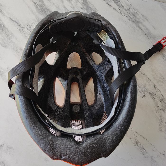 Італія MET SPEED  52-57 см велошолом