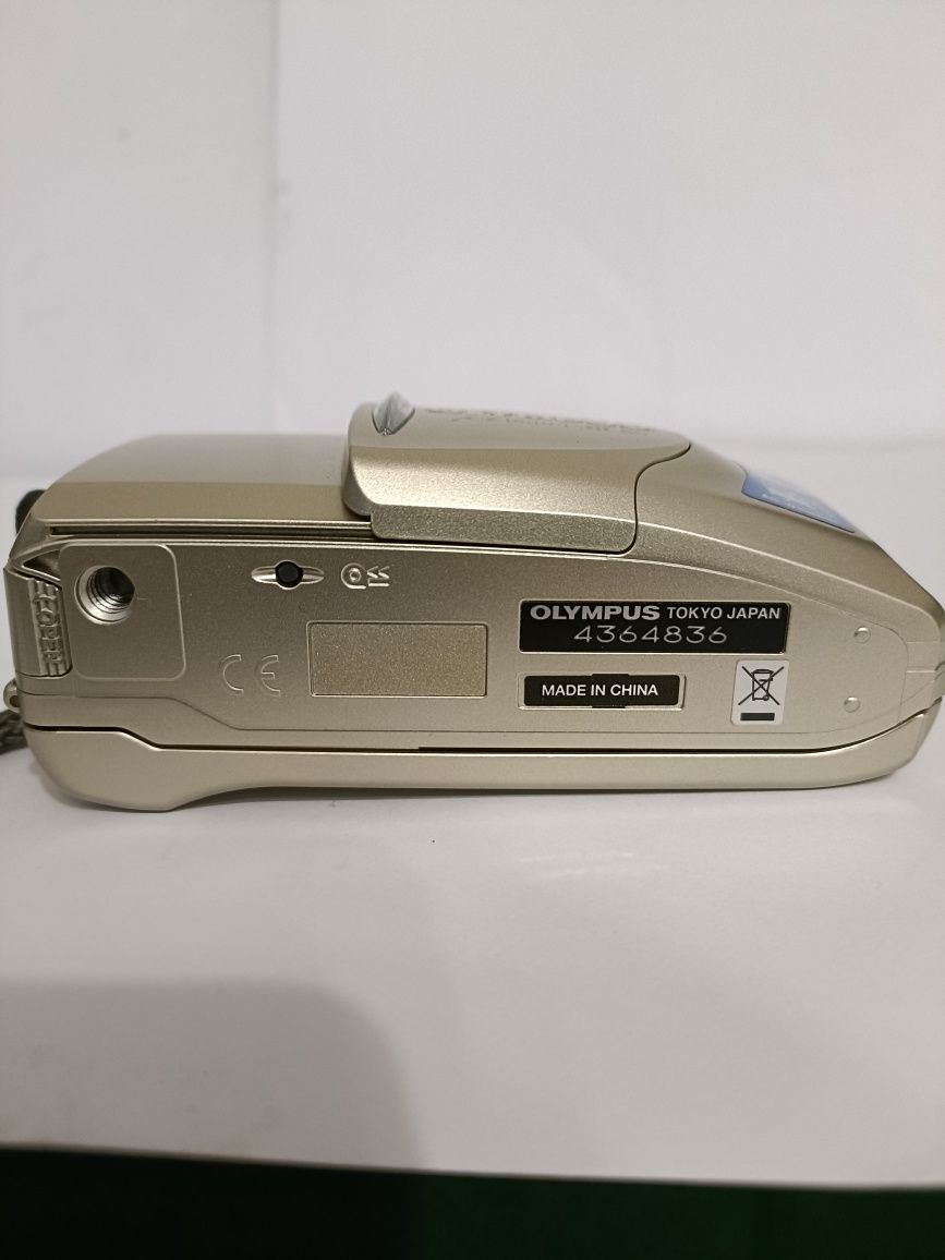 Aparat Olympus M[mju:]-III 80