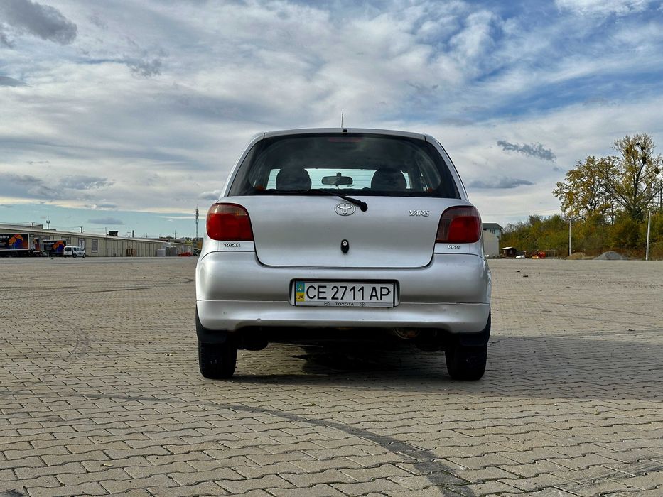 2001 Toyota Yaris