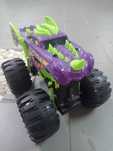 Monster truck dragão grande