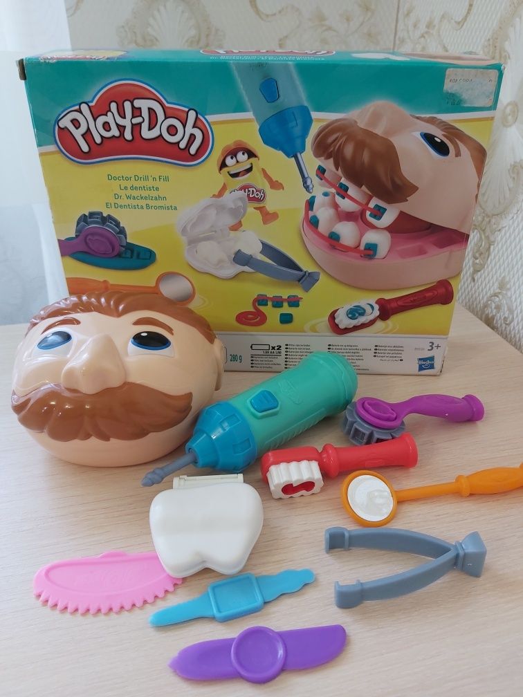 Набір для ліплення Містер Зубастик Play Doh