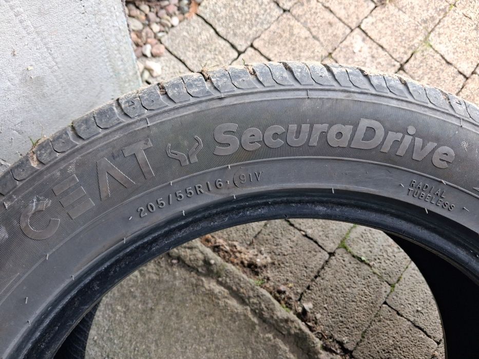 Sprzedam komplet opon letnich