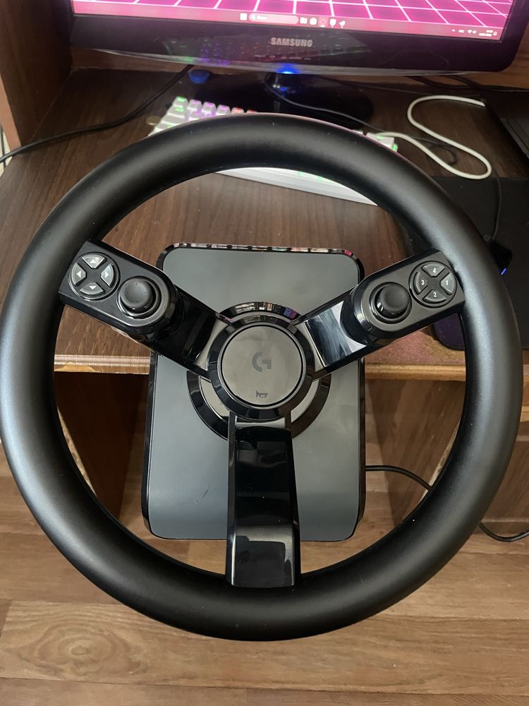 Руль logitech 900 градусов