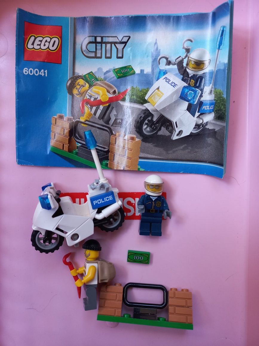 Lego CITY (60041) Переслідування грабіжника