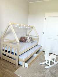 Łóżko dla dwójki dzieci sosnowe DOMEK OLA - materace gratis