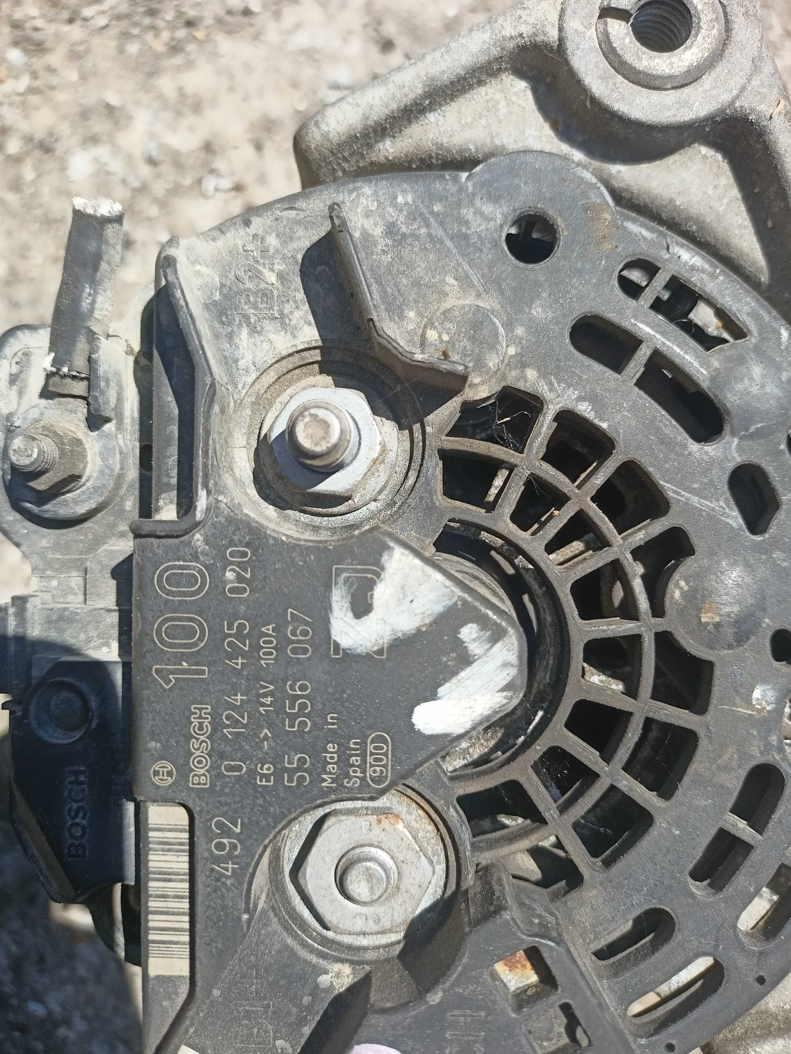 Alternator Opel Astra H 1.6 16v sprawny
