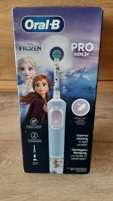 Szczoteczka oral B Frozen kids 3+  NOWA