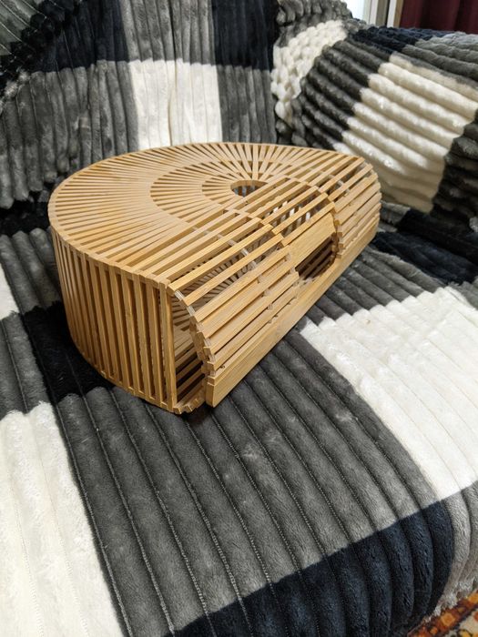 Сумочка из деревянных пластин