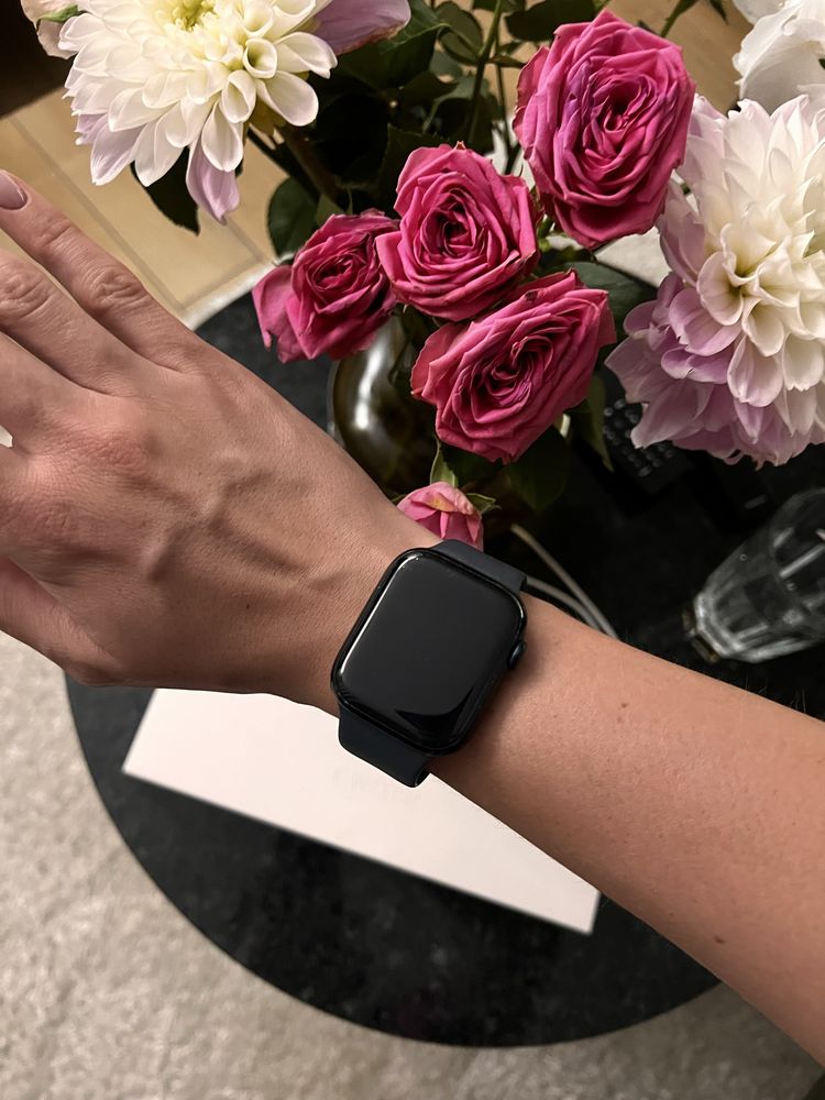 Apple Watch Series 7 45 mm