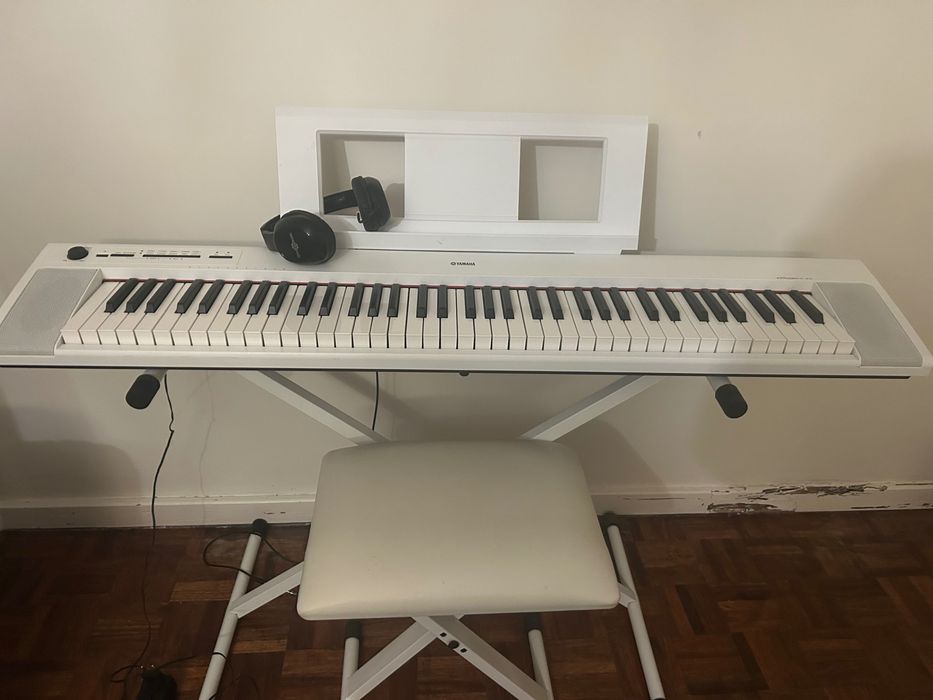 Yamaha NP32 Teclado