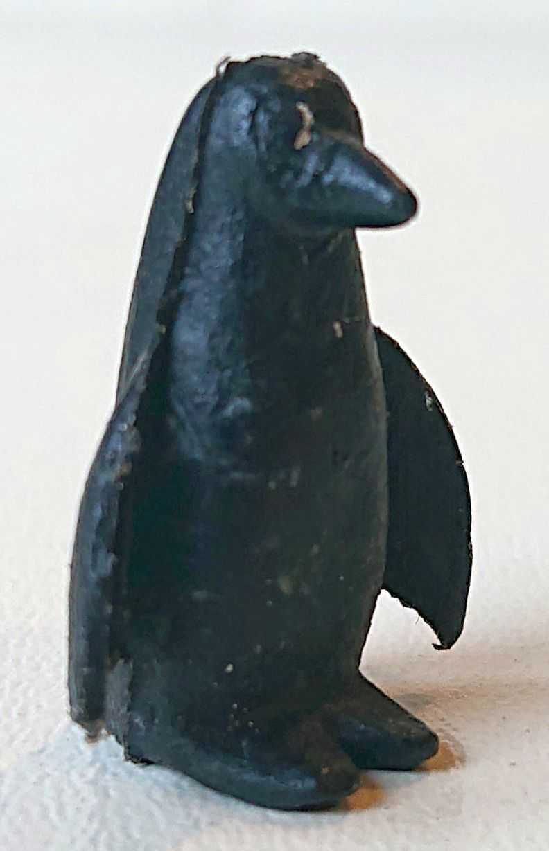 Pingwin- plastikowe zwierzątko z lat 70-tych - PRL