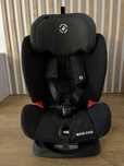 Fotelik maxi cosi titan