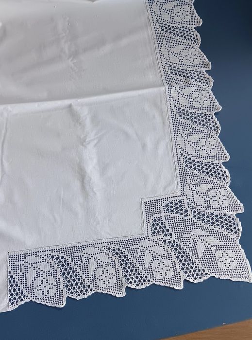 Lençol branco 100% algodão de cama individual.