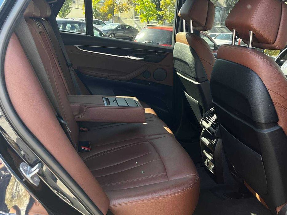 BMW X5 2016 Гибрид 2,0 бензин